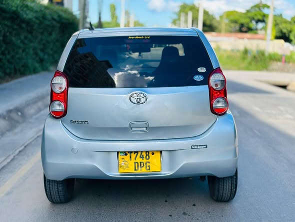A picture of Toyota Passo New 0712188493