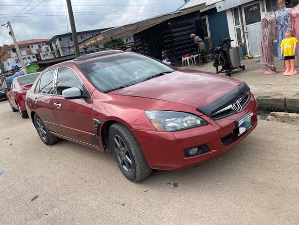 A picture of Honda Accord 2003 EoD