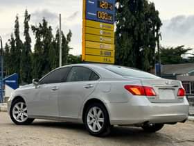 A picture of KinzzyAuto s LTD 08109018982 9 700 000 Refer and earn