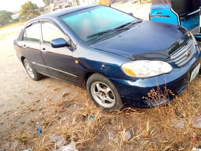 A picture of 2004 TOYOTA COROLLA FOR SALE ENGINE NOT 100 BUT WORKING
