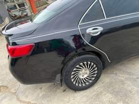 A picture of V clean toks standard 2010 Toyota Camry 4 plugs engine
