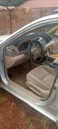 A picture of 2006 Toyota Camry Engine and gear AC is working Location