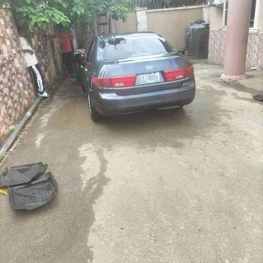 A picture of 2005 Honda Eod Accord
