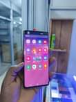 A picture of SAMSUNG S10PLUS