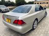 A picture of TOYOTA CROWN ATHLETE