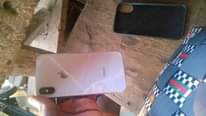 A picture of IPhone X Without face ID