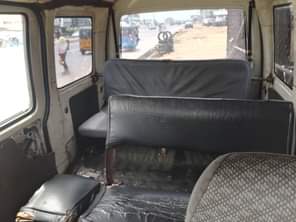 A picture of HIJET KEKE BUS ENGINE GEAR Manual NEAT INTERIOR GOOD TYRES