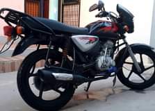 A picture of Boxer aijaguswa injini full document njo na mafundi Call 0716745714