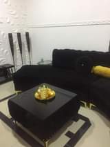 A picture of This beautiful set no teer or blemishes just like new