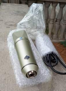 A picture of STUDIO CONDENSER MICROPHONE