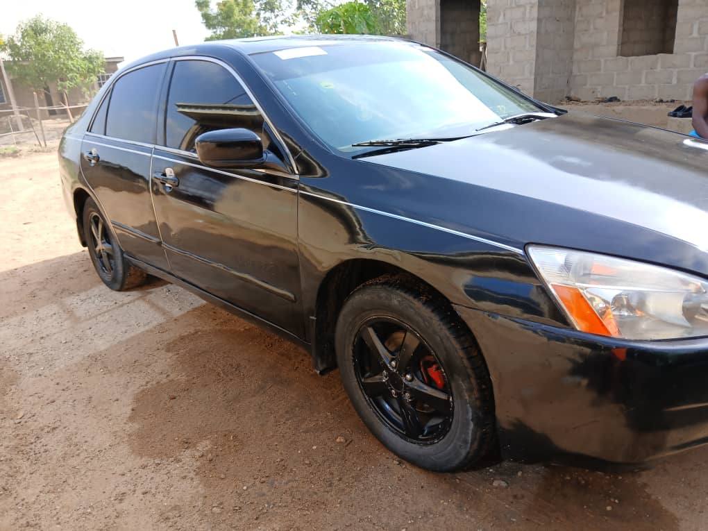 A picture of 05 Honda EOD