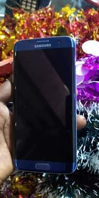 A picture of NEW GALAXY S7 EDGE