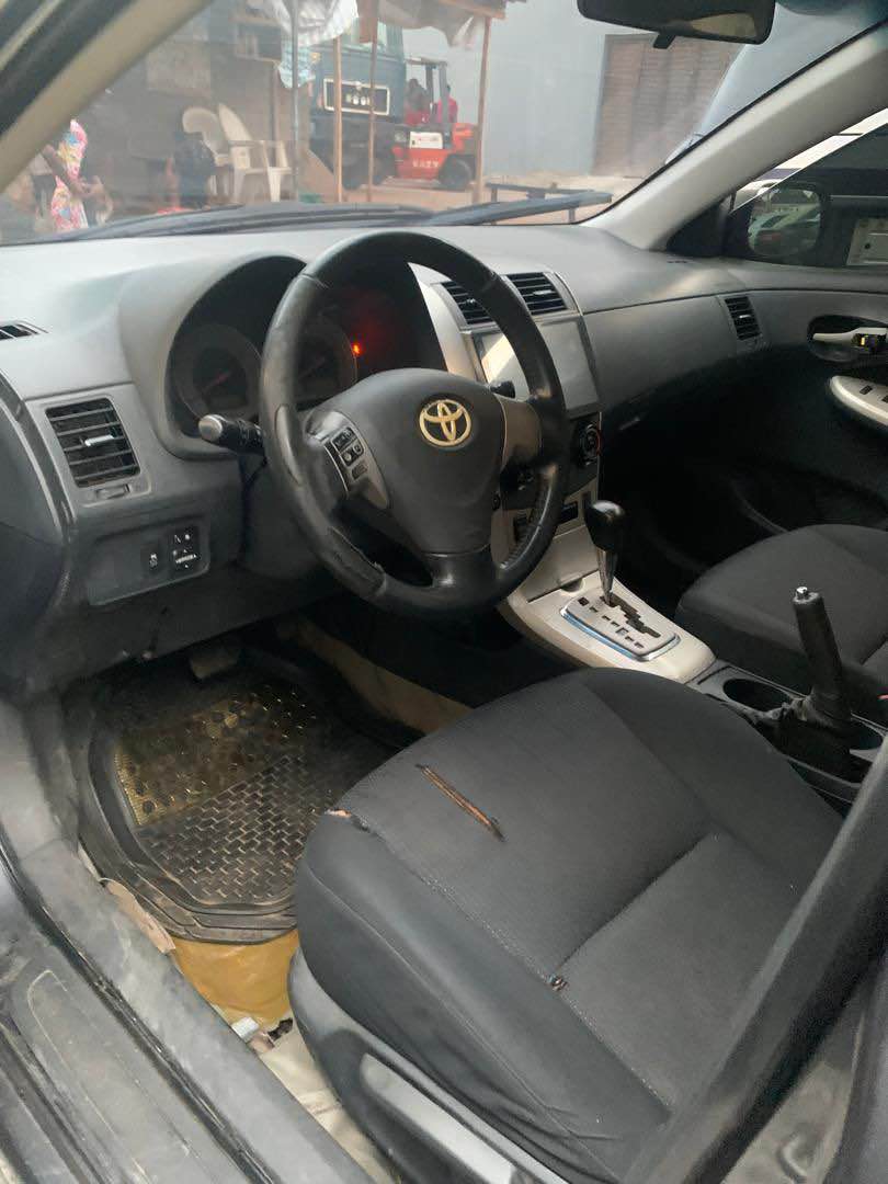 A picture of Toyota Corolla 2010