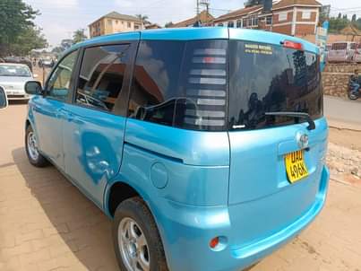 A picture of Toyota Sienta at only 12million