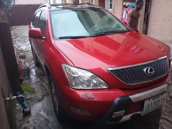 A picture of  SHARP LEXUS RX330 Sweet interior Sound engine Smooth gear