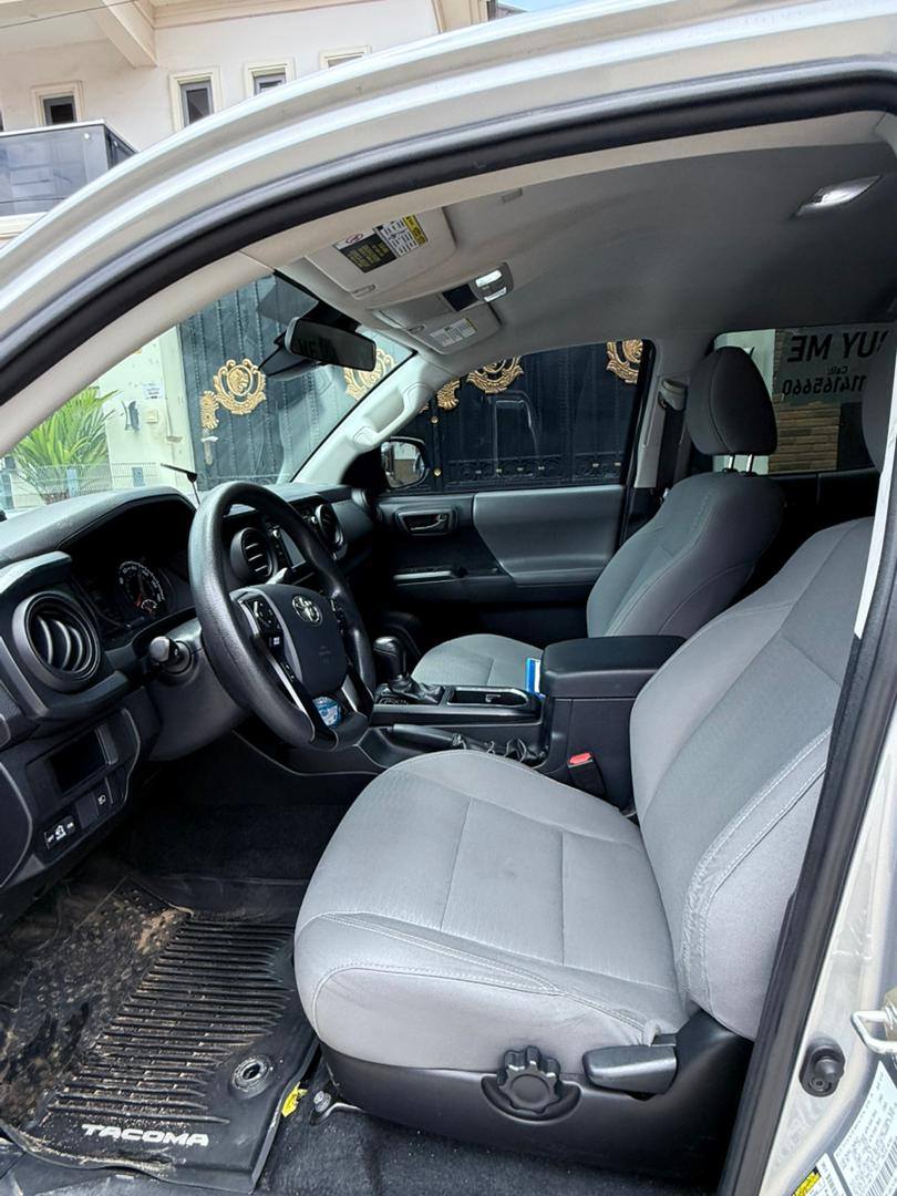 A picture of Foreign used 2019 TOYOTA TACOMA