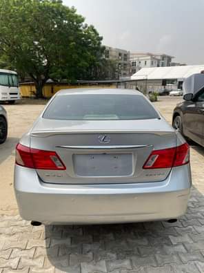 A picture of Clean toks 2008 es350 Clean title best of all Location