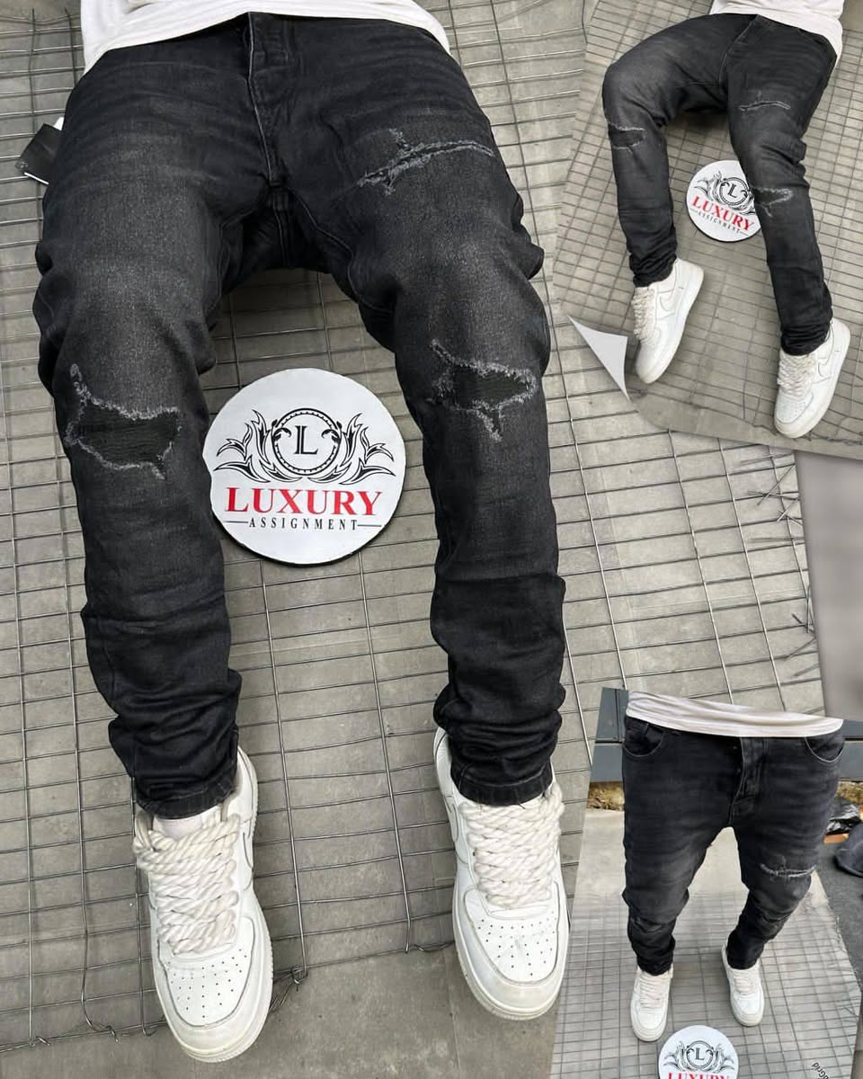 A picture of Jeans