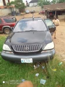 A picture of Lexus 300 RX 2003 model is the market for Sale
