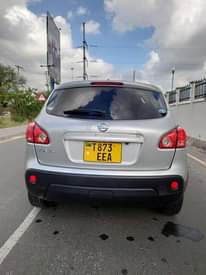 A picture of Nissan Duals full Ac bado Mpyaa kabisa ipo Kurasin DAR