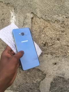A picture of Samsung s8 Plus