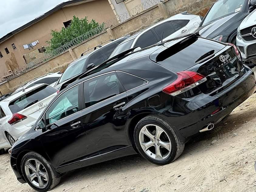 A picture of TOK TOYOTA VENZA 2015