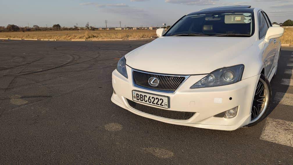 lexus