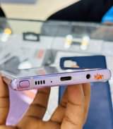 A picture of NOTE 9