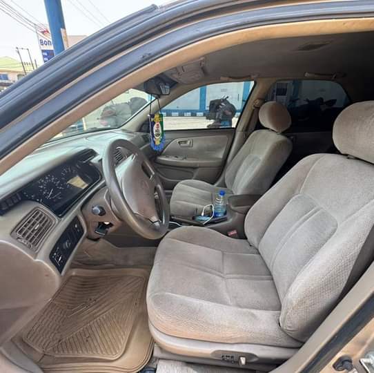 A picture of 2002 Toyota Camry