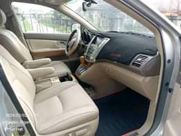 A picture of 2006 LEXUS RX330 V6 IN SUPER TOP NOTCH GOOD CONDITION