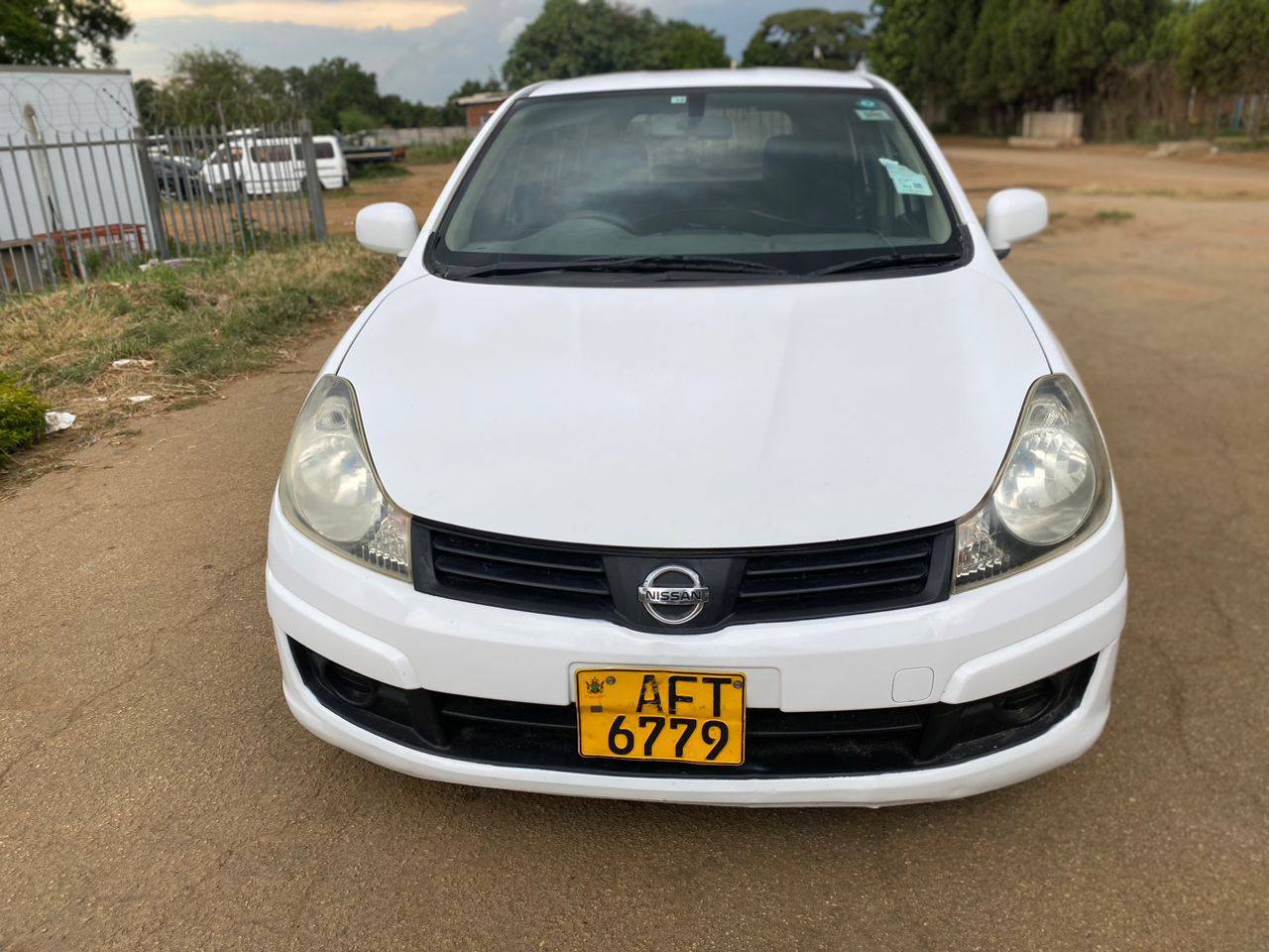 classifieds/cars nissan