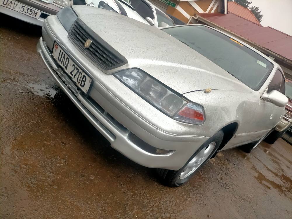 A picture of Toyota Mark ll