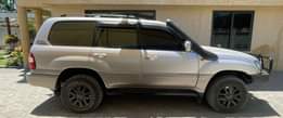 A picture of PRICE..BEI..60mil haina ajari yyte ile CANTAR 0682004983 0626584469 TOYOTA LAND