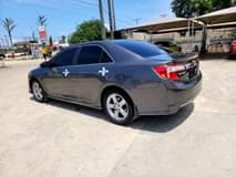 A picture of 2014 Toyota camry Camry 4