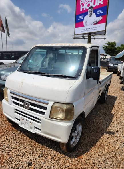 A picture of Direct Belgium 2010 Honda MINI TRUCK Automatic Drive Untampered engine