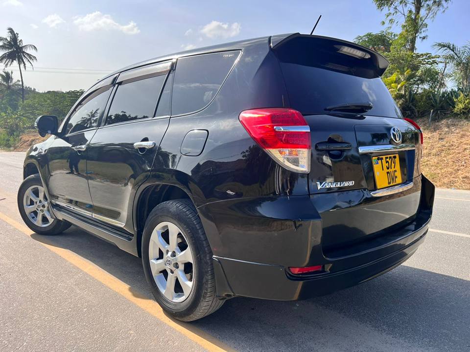 A picture of TOYOTA VANGUARD