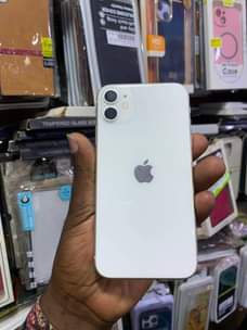A picture of Iphone11