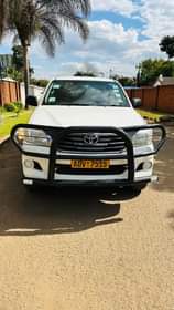 used toyota hilux