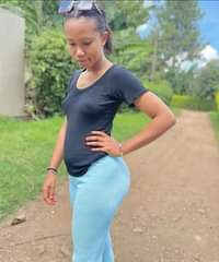 A picture of UKITAKA WATOTO WADOGO KABISA WAKUTOMBA NJOO WHATSAPP