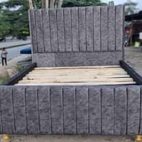 A picture of Bedsofa mpya 160000 na zaidi 0757044140