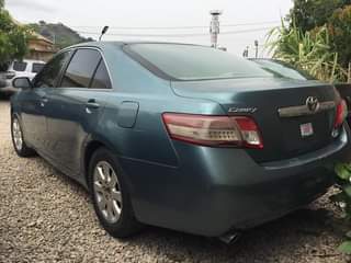 A picture of 2007 Toyota Camry XLE 1st Body