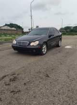 A picture of Well maintained 2003 Mercedes Benz C320