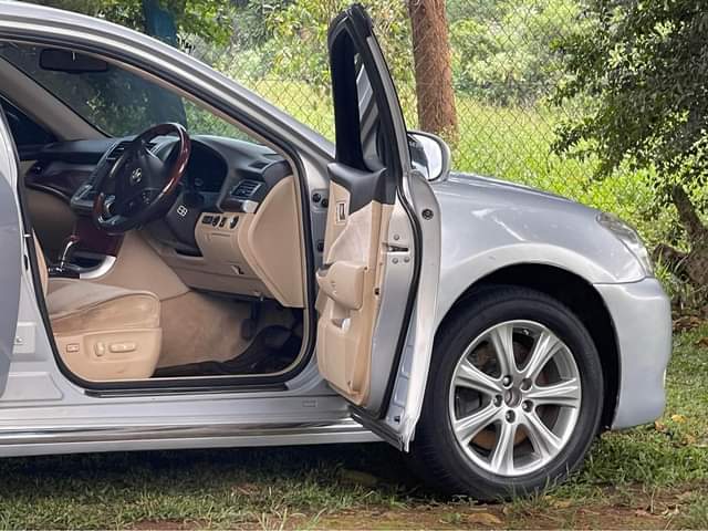 A picture of Toyota Crown
