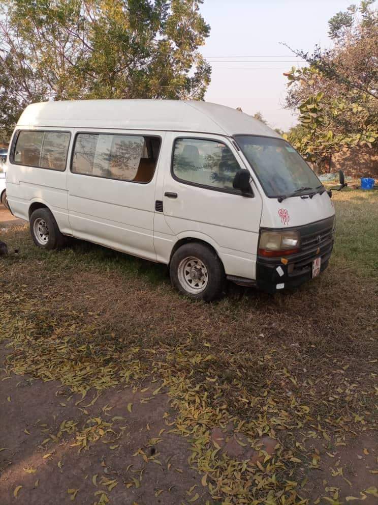 used toyota hiace