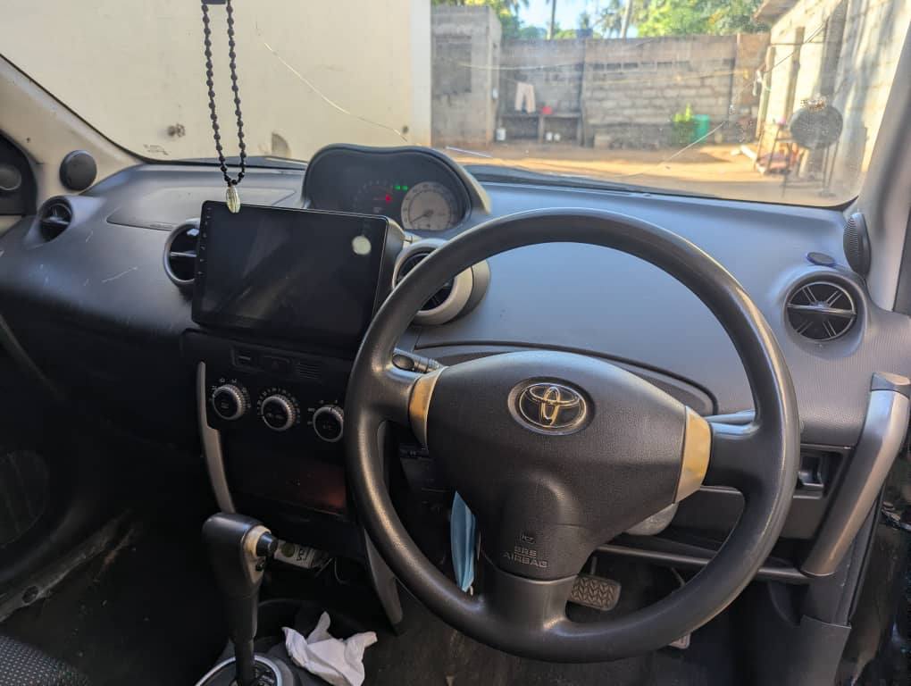 A picture of Toyota Ist
