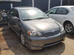 A picture of 2006 Toyota Corolla sport 1 8L 4 cylinder engine transmission