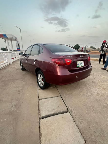 A picture of Super clean Hyundai elentra automatic drive untempered sound engine going