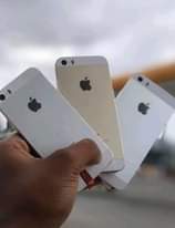 A picture of iPhone 5s 0746417124
