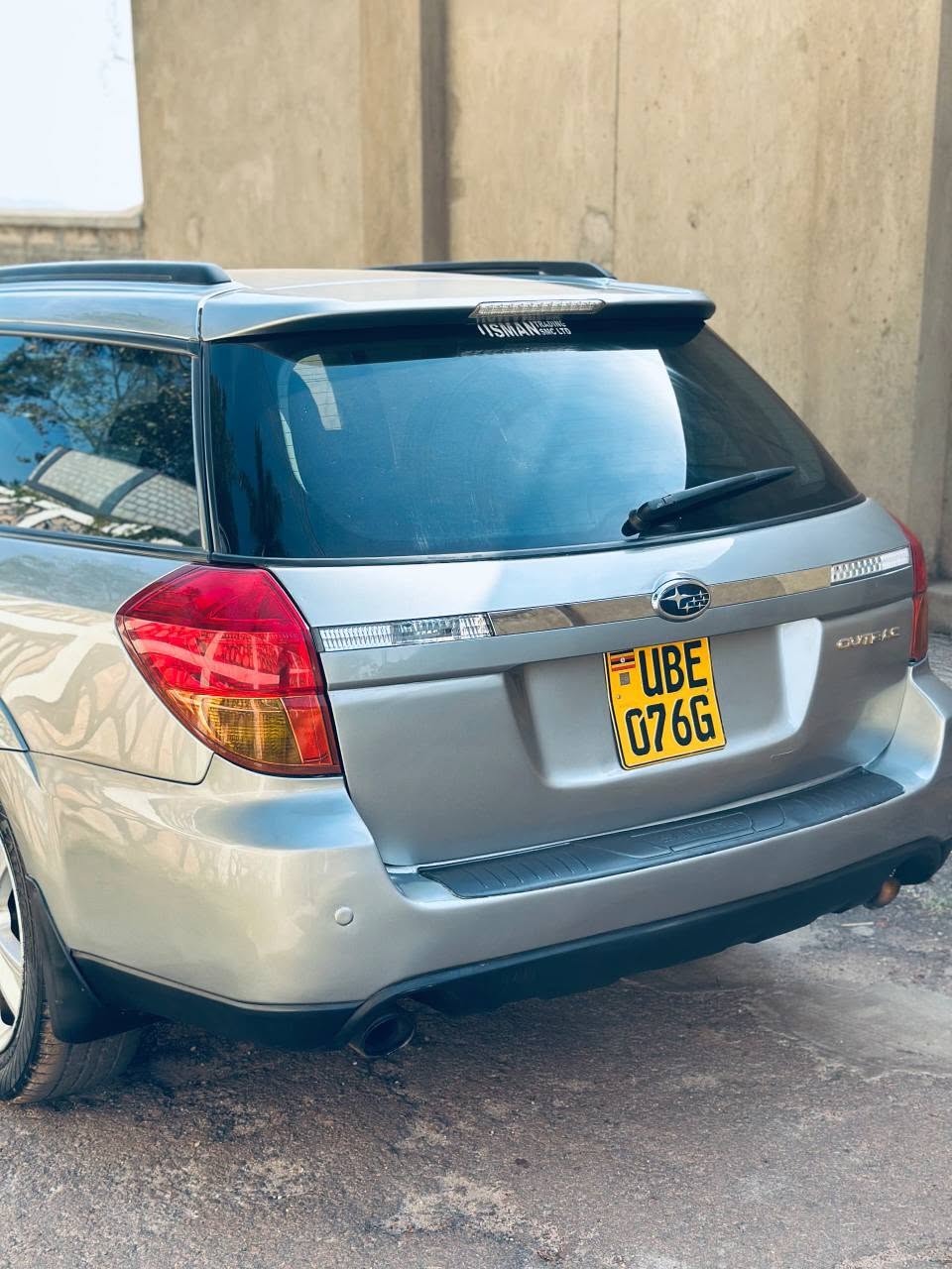 A picture of Subaru outback