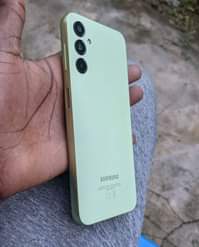 A picture of Samsung galaxy a14 BEI 195 000